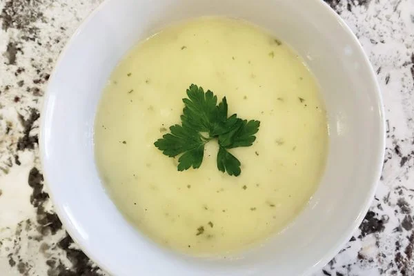 Creamy Vegan Potato Leek Soup